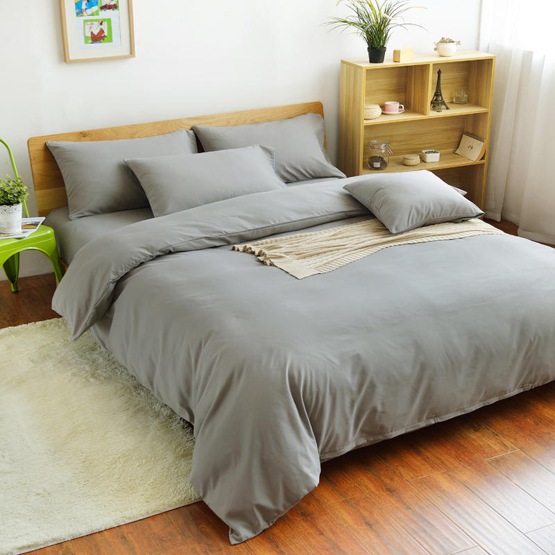 Solid color four-piece set