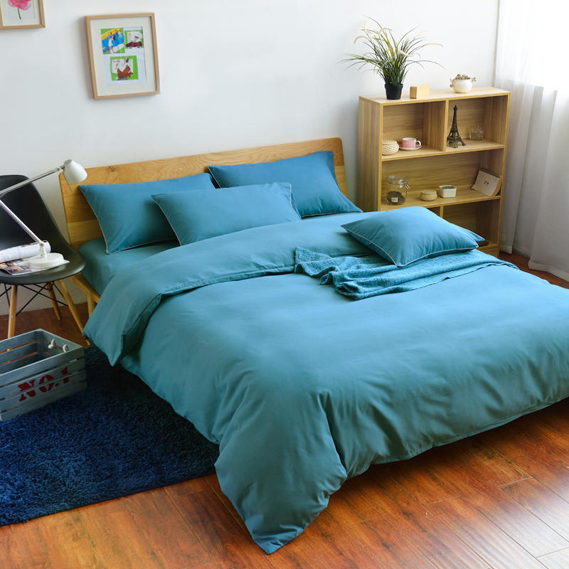 Solid color four-piece set