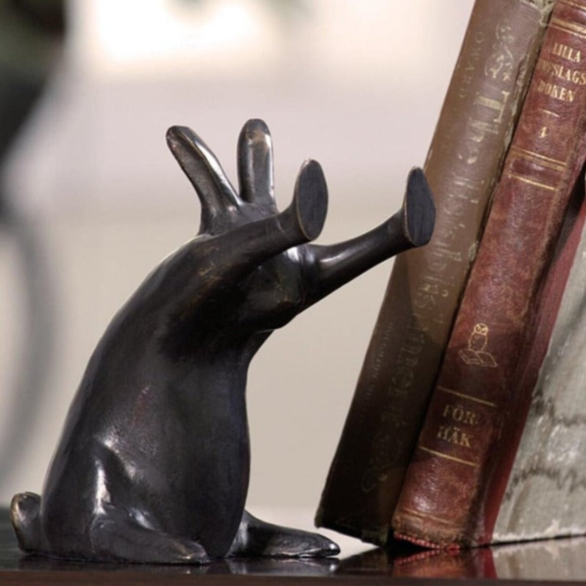 Rabbit Bookends