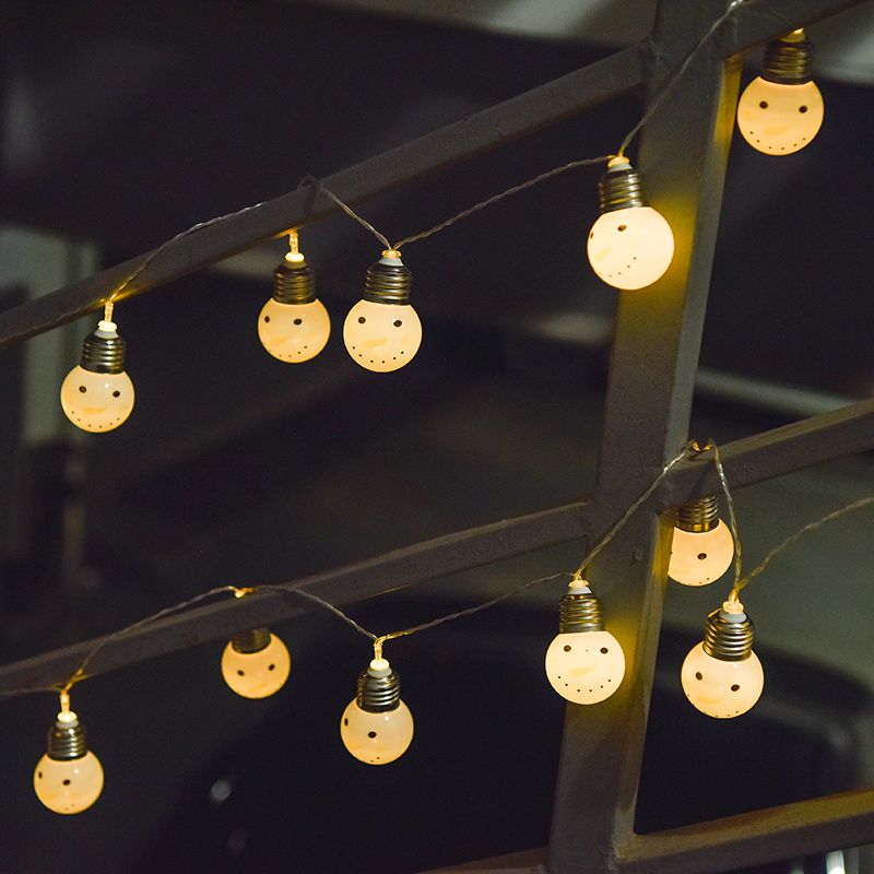 Smiling Snowman Bulb LED String Light